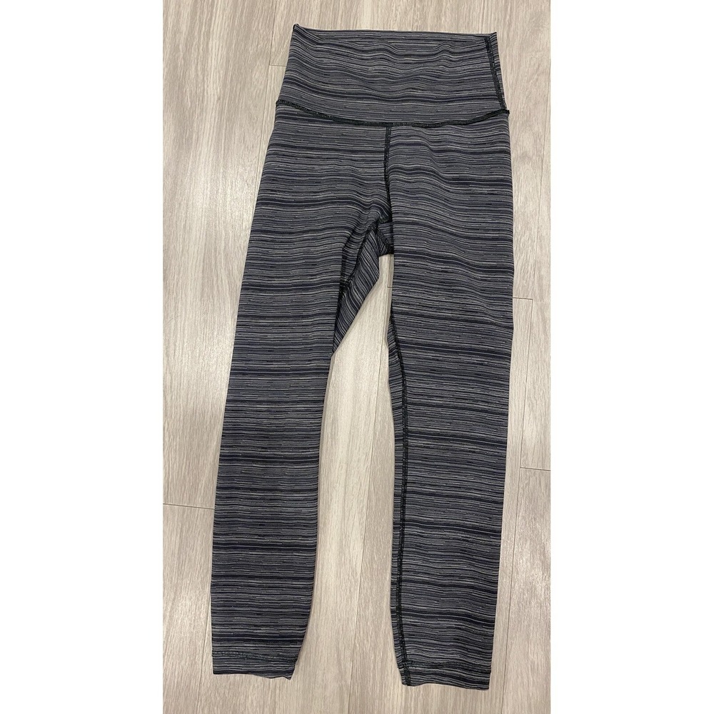 Lululemon Leggings Crop 23" Gray Womens Size 4 EUC
